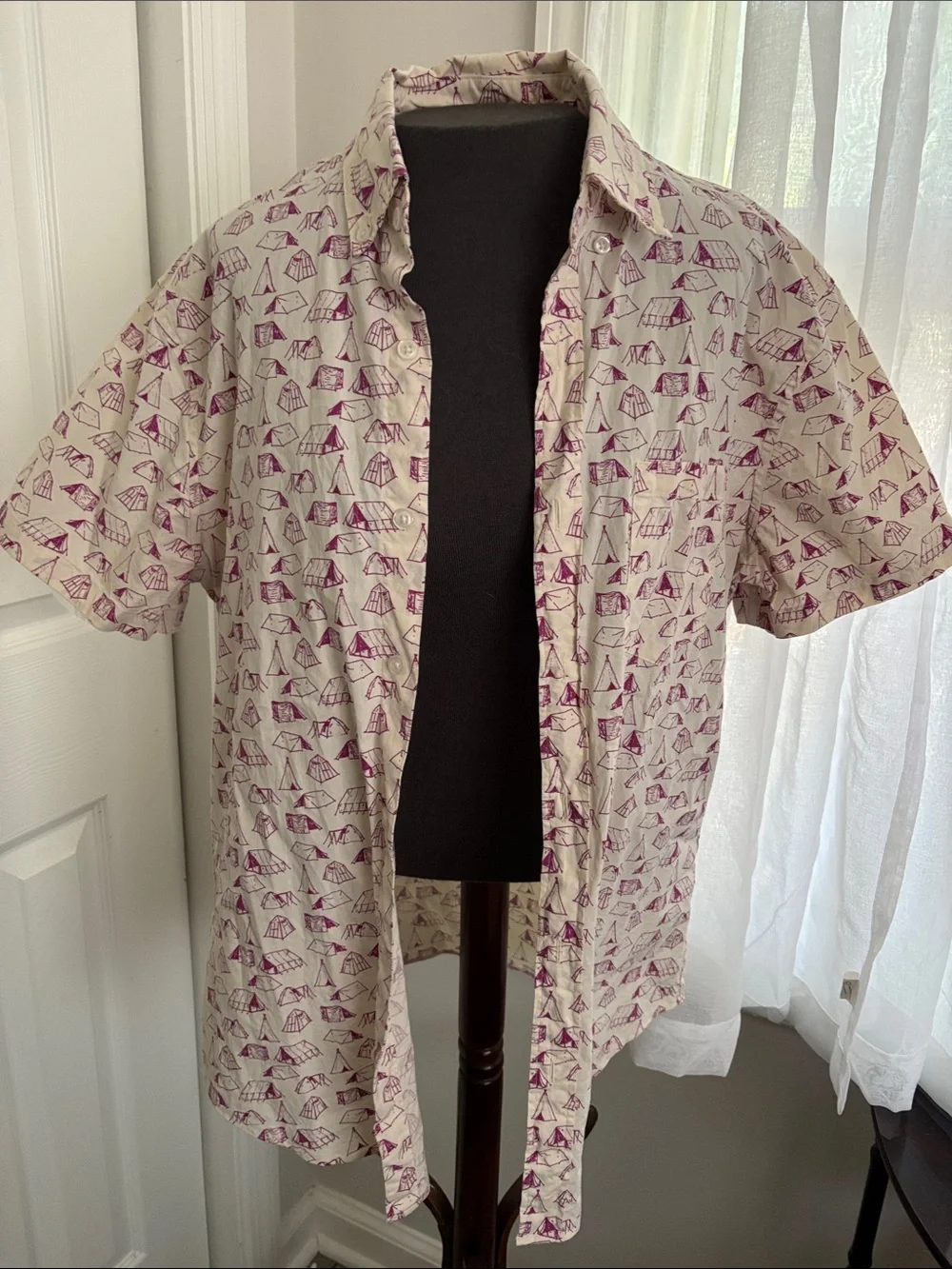 J Crew Men's Short-Sleeve Printed Camp Shirt in Cream and Magenta